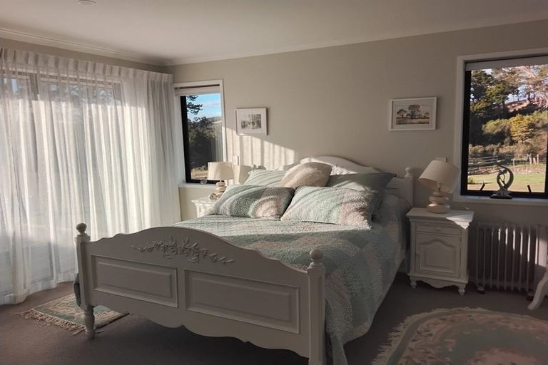 Photo of property in 11 Cherrywood Rise, Paparoa, 0571