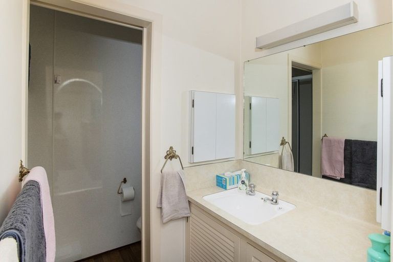 Photo of property in 10 Cobham Place, Te Hapara, Gisborne, 4010