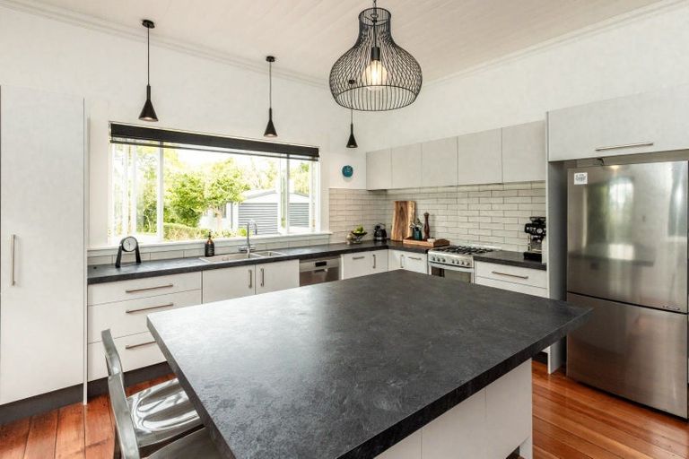 Photo of property in 207 Allerton Street, Saint Leonards, Hastings, 4120