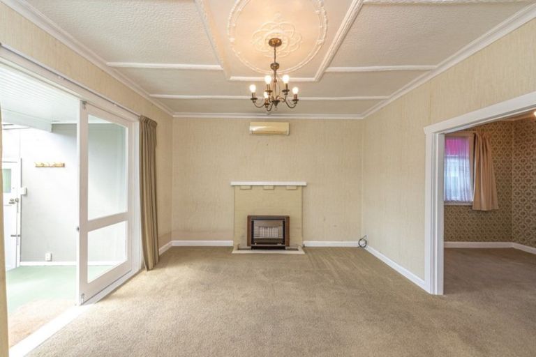 Photo of property in 71 Alma Road, Gonville, Whanganui, 4501