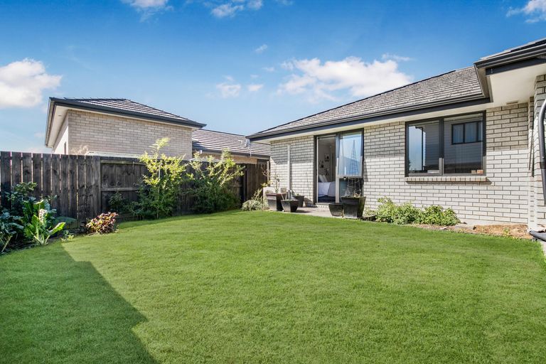 Photo of property in 42 Woodhouse Road, Patumahoe, Pukekohe, 2679