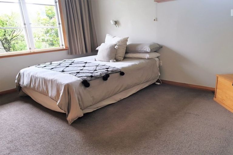 Photo of property in 5 Chamberlain Street, Dannevirke, 4930