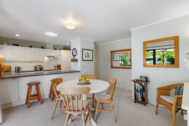 Photo of property in 22 North Road, Clevedon, Papakura, 2582