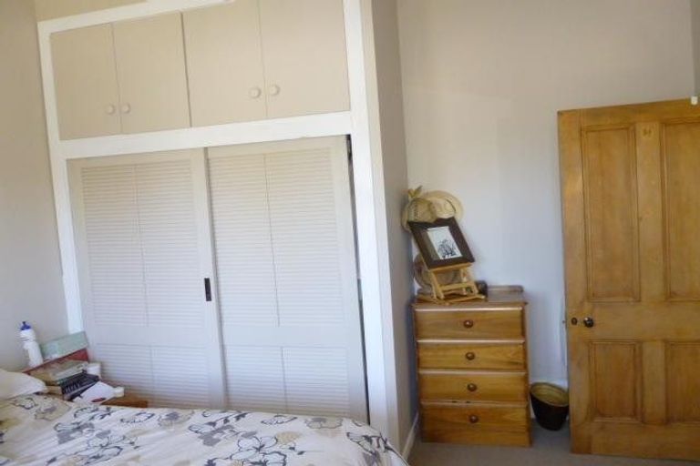 Photo of property in 505 Barbadoes Street, Edgeware, Christchurch, 8013