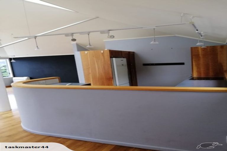 Photo of property in 90b Awa Road, Seatoun, Wellington, 6022