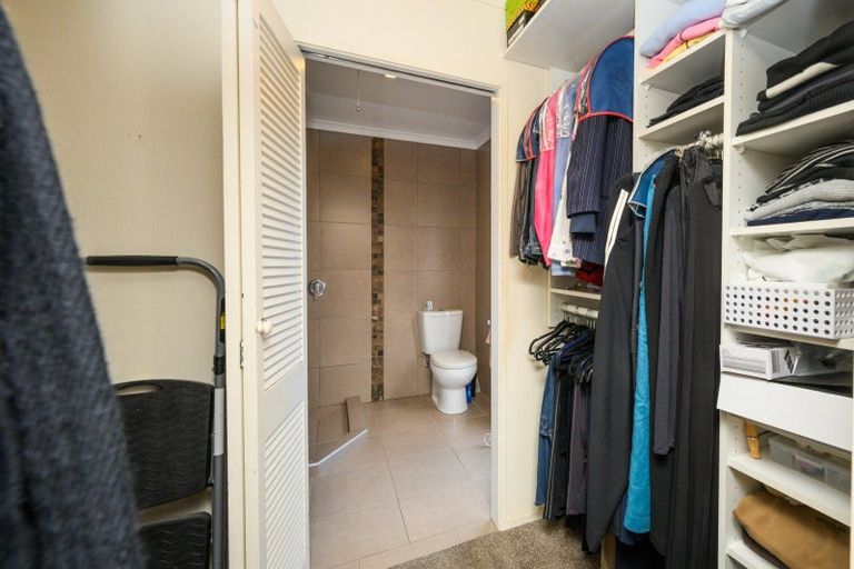 Photo of property in 19 Ashburn Lane, Awapuni, Palmerston North, 4412