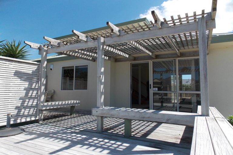 Photo of property in 30 Bowentown Boulevard, Bowentown, Waihi Beach, 3177