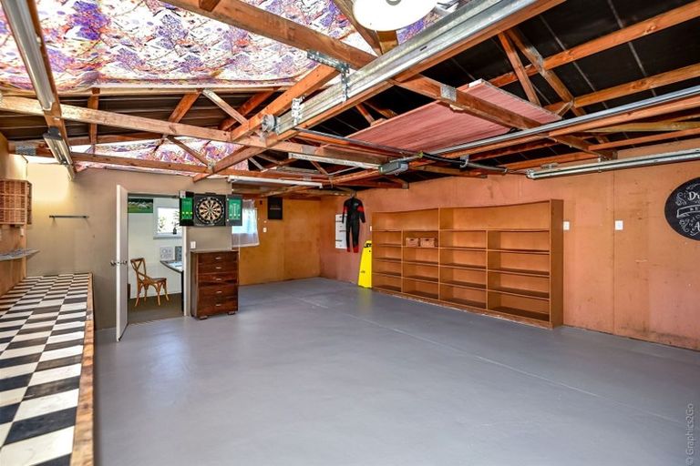 Photo of property in 41 Effingham Street, North New Brighton, Christchurch, 8083