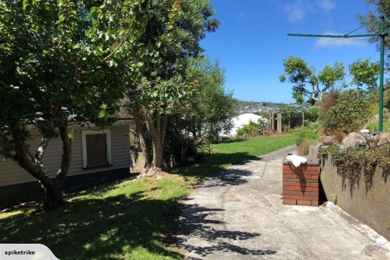 Photo of property in 67 Ironside Road, Johnsonville, Wellington, 6037