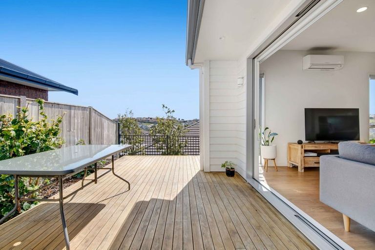 Photo of property in 10 Kiwa Crescent, Gulf Harbour, Whangaparaoa, 0930