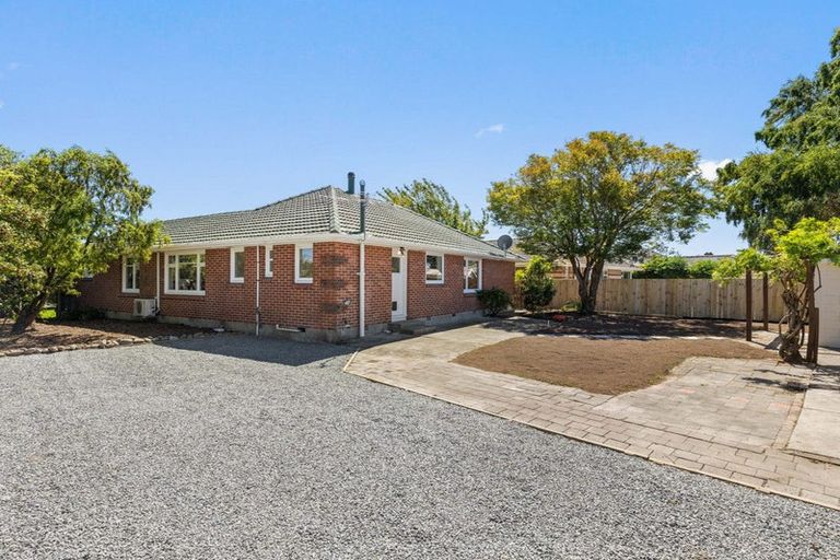 Photo of property in 26 Charlcott Street, Burnside, Christchurch, 8053