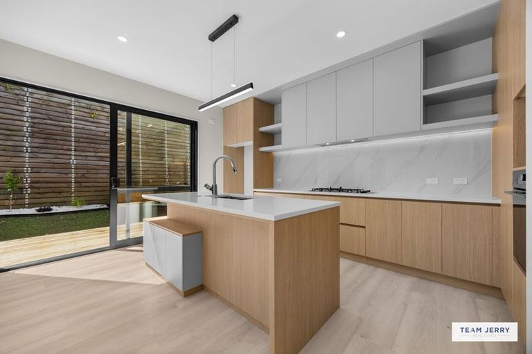 Photo of property in 30 Bannockburn Road, Opaheke, 2113