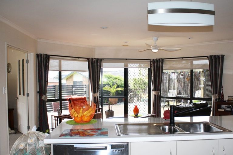 Photo of property in 7 Hulme Place, Owhata, Rotorua, 3010