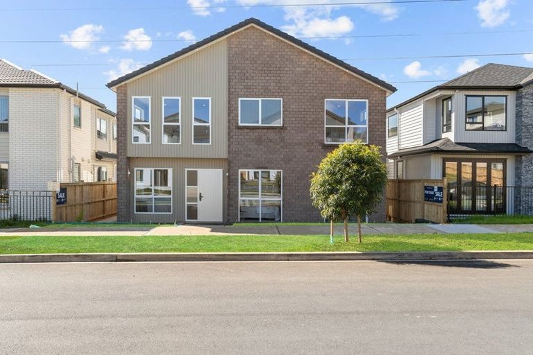 Photo of property in 57 Koromeke Street, Flat Bush, Auckland, 2019