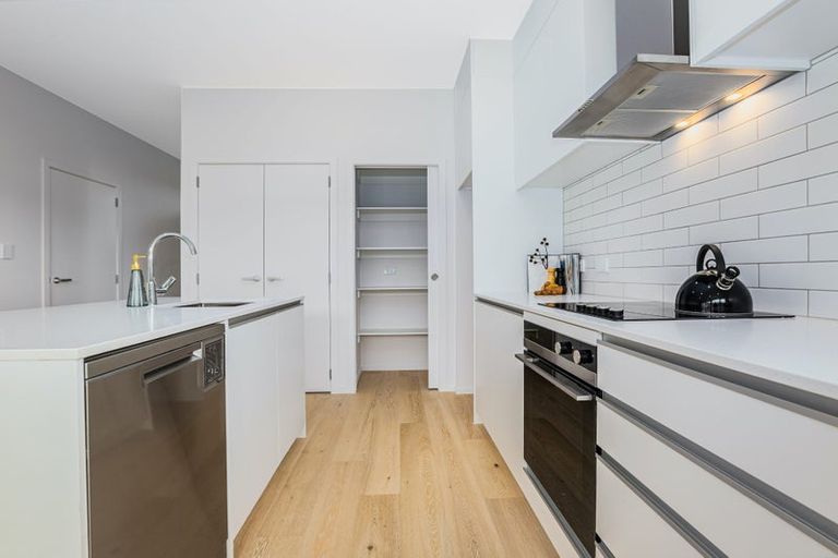 Photo of property in 3 Houhere Street, Paraparaumu, 5032