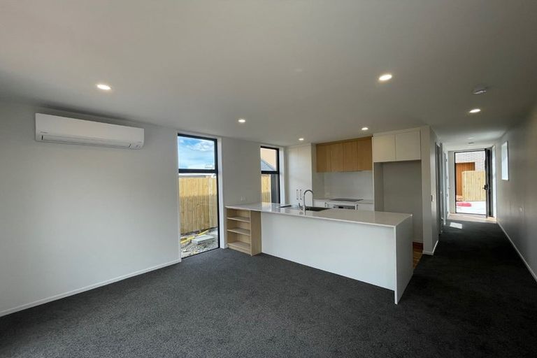 Photo of property in 2/113 Burke Street, Sydenham, Christchurch, 8023