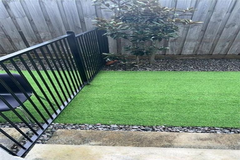 Photo of property in 6/9g East Street, Papakura, 2110