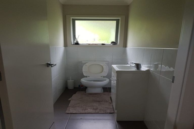 Photo of property in 116a Moorefield Road, Johnsonville, Wellington, 6037