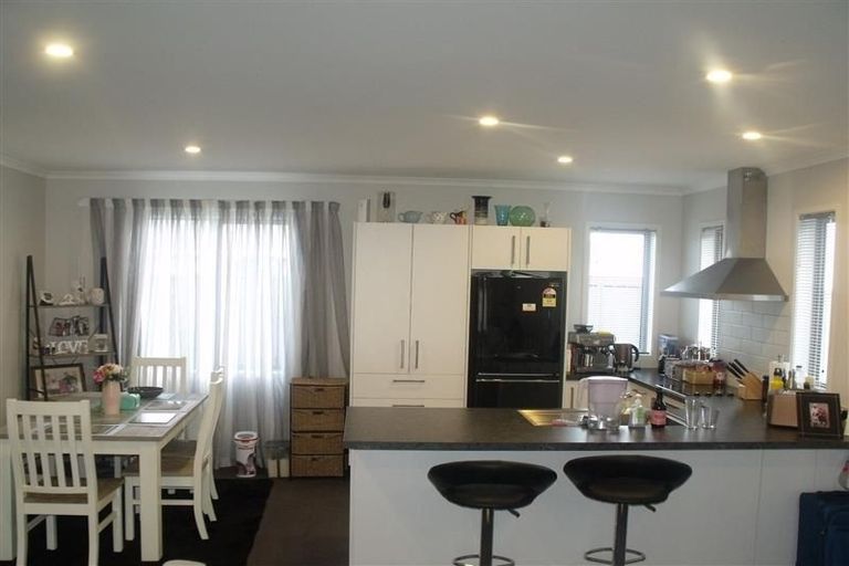 Photo of property in 505b Saint Aubyn Street East, Hastings, 4122