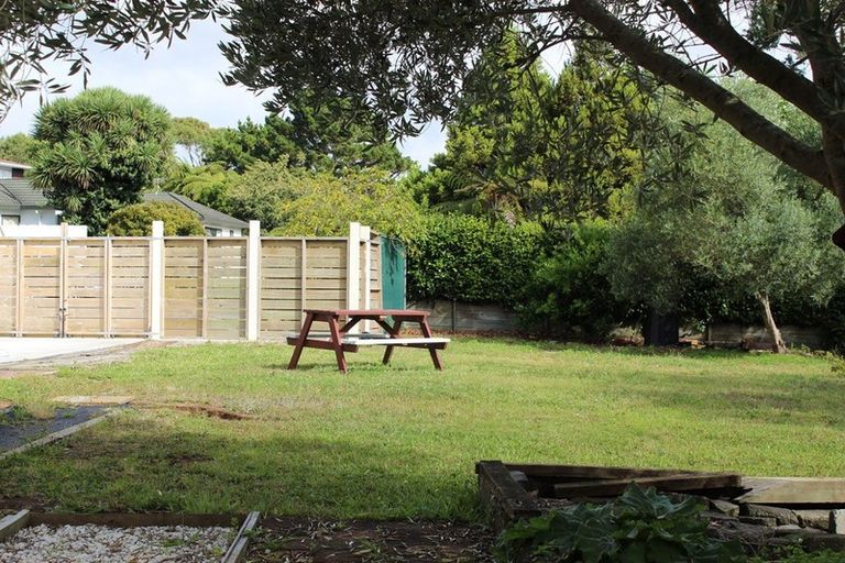 Photo of property in 83 Dorset Avenue, Lynmouth, New Plymouth, 4310