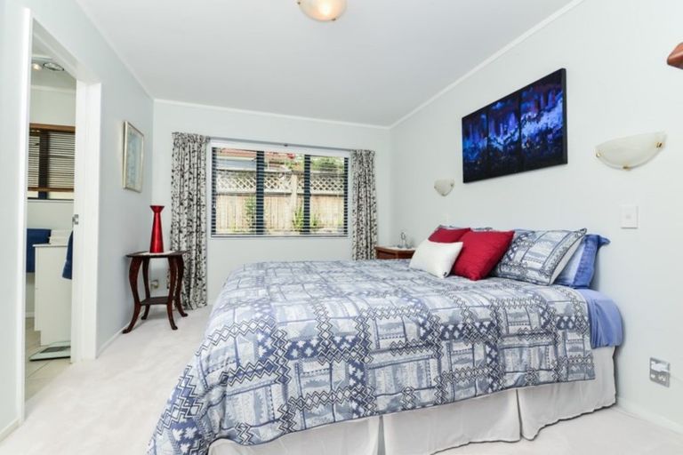 Photo of property in 27 Greenfield Drive, Western Heights, Hamilton, 3200