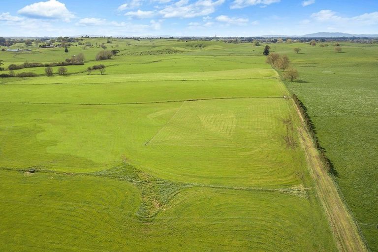 Photo of property in 99 Old School Road, Ngahinapouri, Ohaupo, 3290