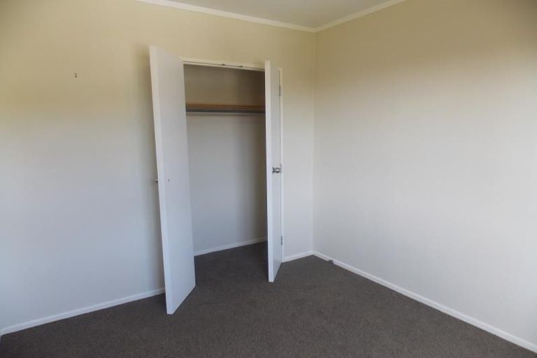 Photo of property in 1a Southern Cross Crescent, Island Bay, Wellington, 6023