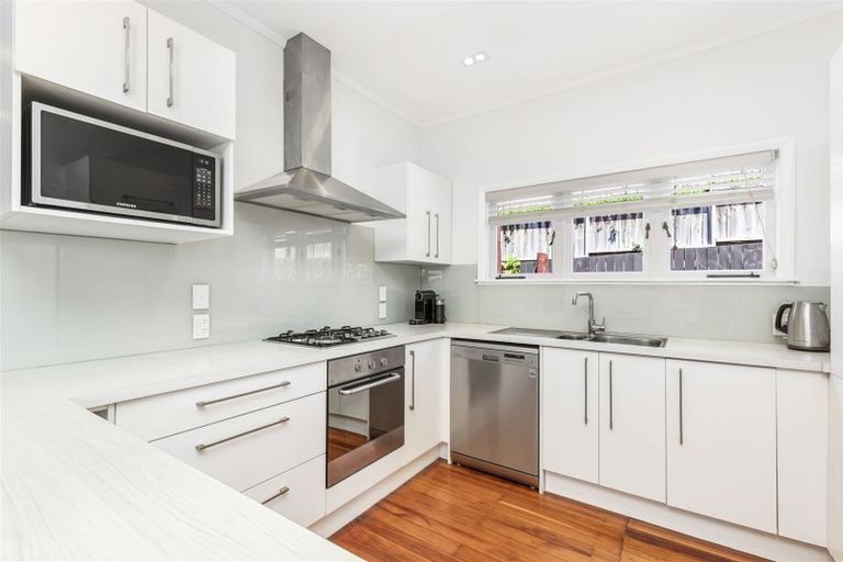 Photo of property in 27 Masters Avenue, Hillcrest, Hamilton, 3216