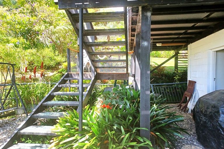 Photo of property in 21 Adams Road, Thornton Bay, Thames, 3575