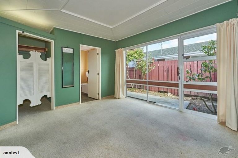 Photo of property in 349 College Street, West End, Palmerston North, 4410
