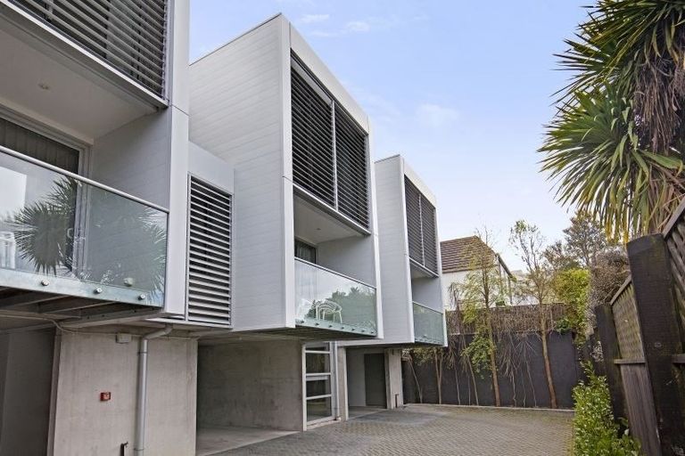 Photo of property in 8/31 Chester Street West, Christchurch Central, Christchurch, 8013