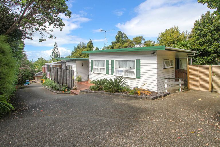 Photo of property in 1/19 Mcdowell Crescent, Hillcrest, Auckland, 0627