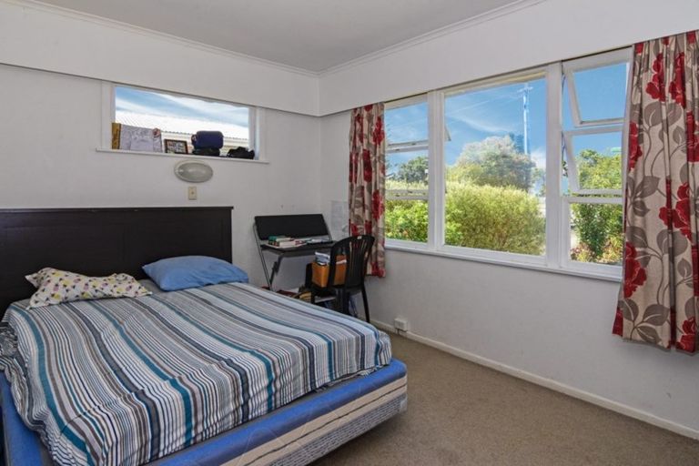 Photo of property in 111 Ridge Road, Howick, Auckland, 2014