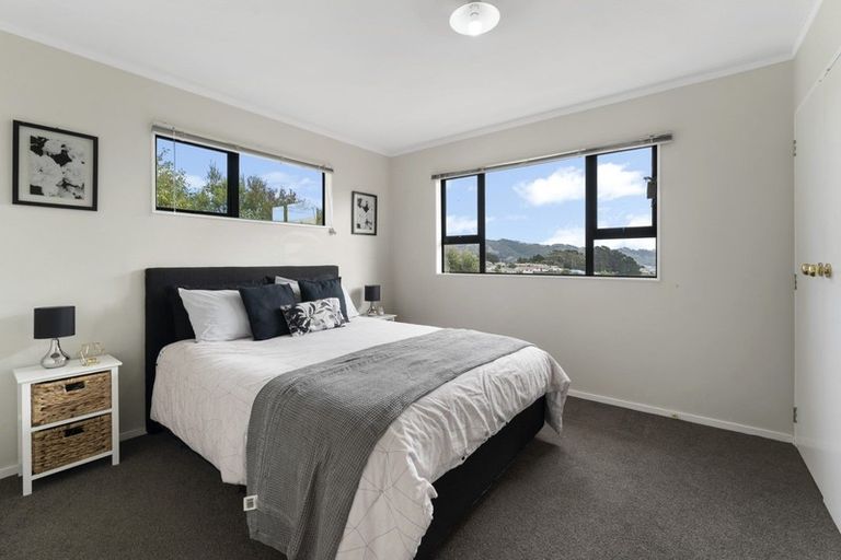 Photo of property in 36 Northumberland Street, Cannons Creek, Porirua, 5024