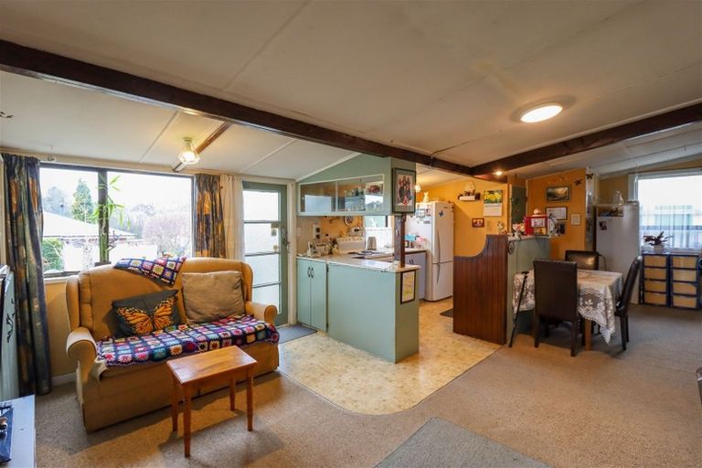 Photo of property in 4 Buchanan Street, Parkside, Timaru, 7910