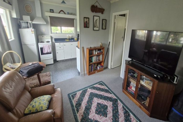 Photo of property in 15a Iti Street, Otaki, 5512