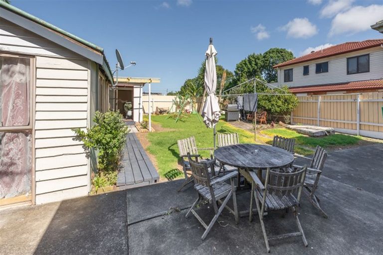Photo of property in 43 Hutton Street, Otahuhu, Auckland, 1062
