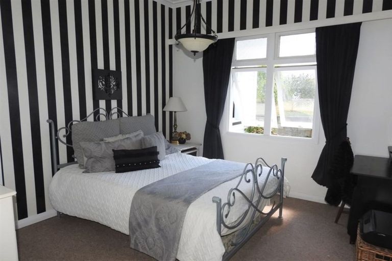 Photo of property in 1 Swan Street, Taihape, 4720