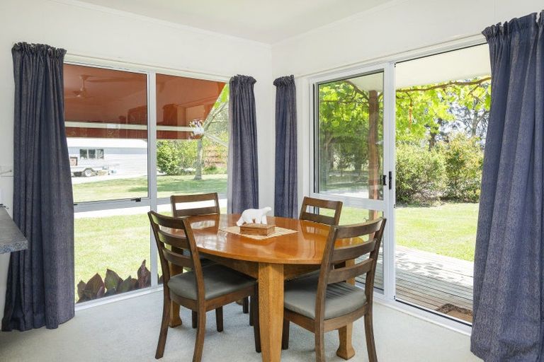 Photo of property in 98 Taurau Valley Road, Manutuke, 4072