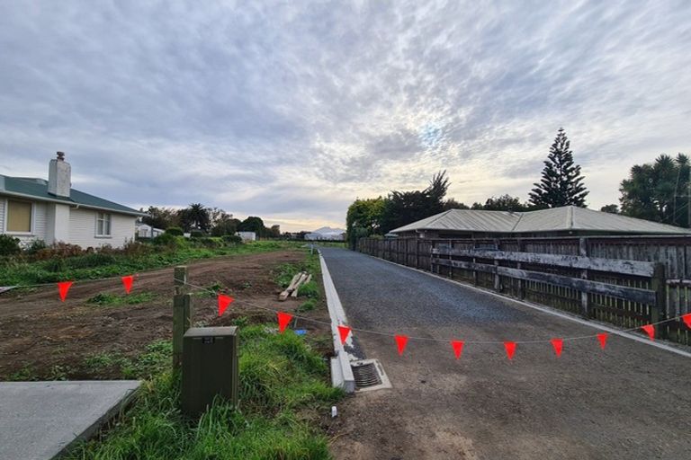 Photo of property in 81 Whitcombe Road, Opunake, 4616