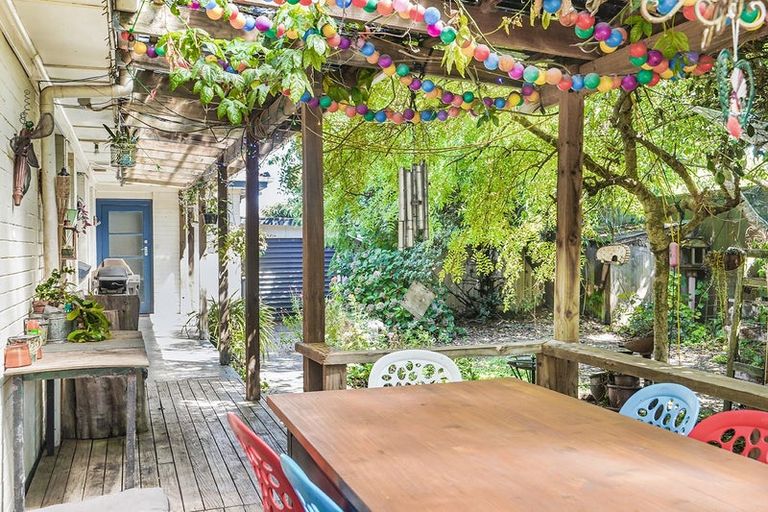 Photo of property in 129 Mardon Road, Enderley, Hamilton, 3214