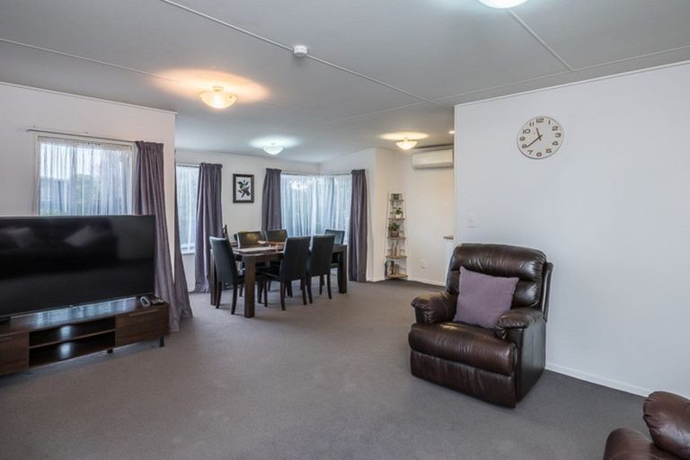 Photo of property in 3 Dennis Taylor Court, Paraparaumu, 5032
