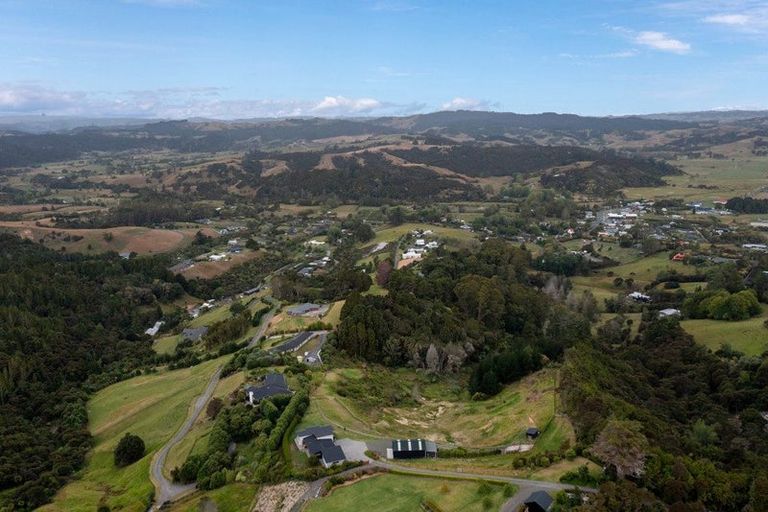 Photo of property in 175 Alpine Road, Kaukapakapa, 0873