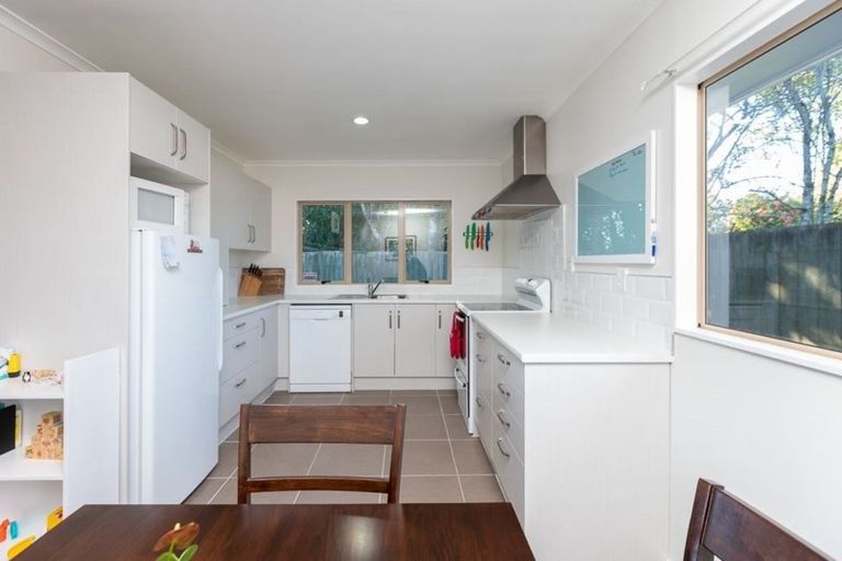 Photo of property in 4a Willis Street, Bader, Hamilton, 3206