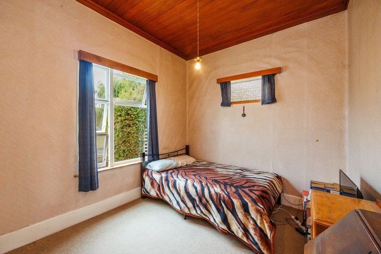 Photo of property in 45 Limbrick Street, Terrace End, Palmerston North, 4410