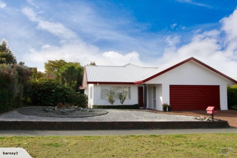 Photo of property in 15 Robinson Terrace, Rangatira Park, Taupo, 3330