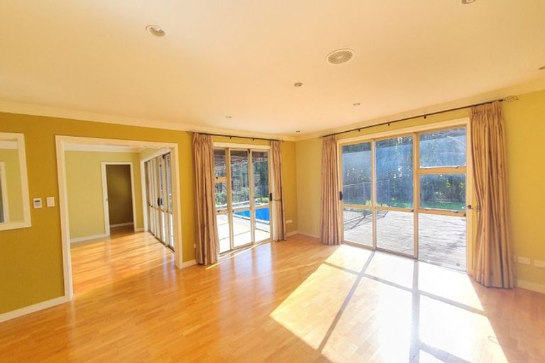 Photo of property in 268 Matua Road, Kumeu, 0891