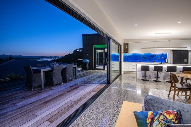 Photo of property in 7 Rihi Paea Rise, Ngunguru, 0173