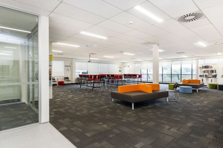 Photo of property in 27 Union Street, Milton, 9220