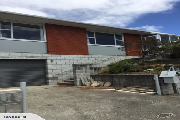 Photo of property in 2a Ruamahanga Crescent, Terrace End, Palmerston North, 4410